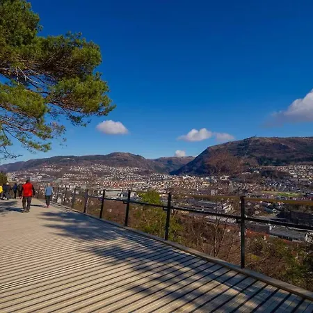 Cozy Near Centre Leilighet *